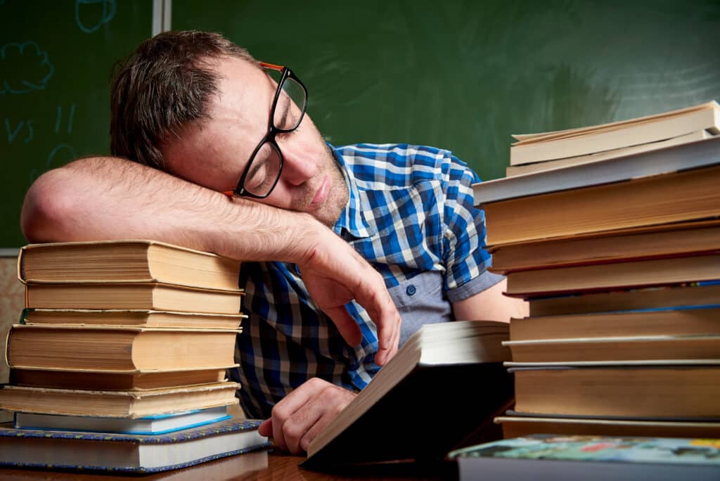 Asleep in the library 620731